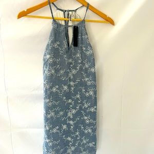 New with tags beautiful summer dress size extra small